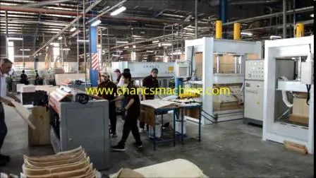 El esparcidor de pegamento es adecuado para chapa y madera.